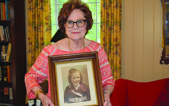 Carolyn Ritter with photo