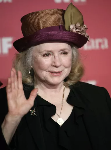 Actress Piper Laurie arrives at the Women in Film Crystal Lucy Awards, Friday June 12, 2009, in Los Angeles. Laurie, the strong-willed, Oscar-nominated actor who performed in acclaimed roles despite at one point abandoning acting altogether in search of a “more meaningful” life, died early Saturday, Oct. 14, 2023, at her home in Los Angeles. She was 91. (AP Photo/Matt Sayles, File)